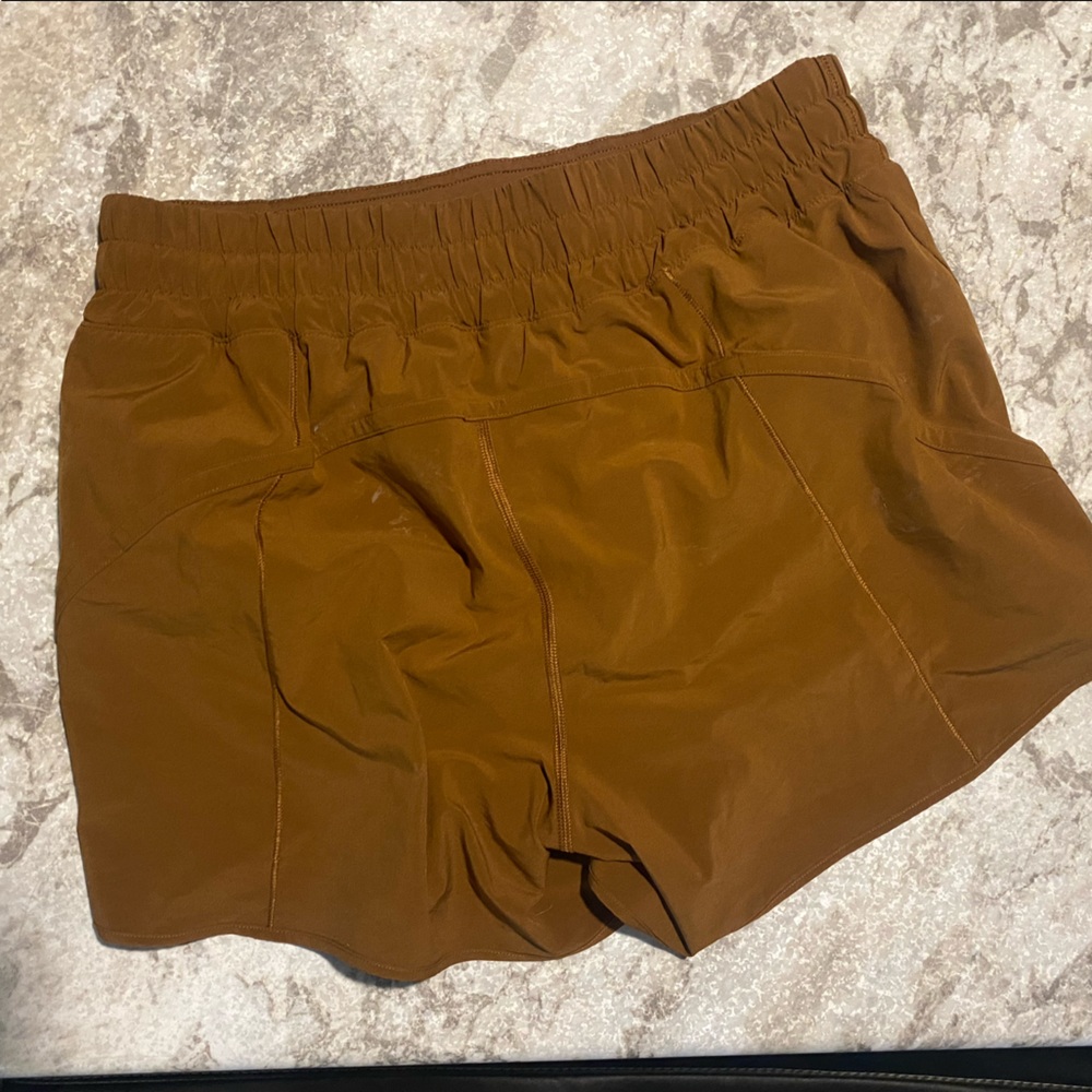 Lululemon Track That Mid Rise 5”